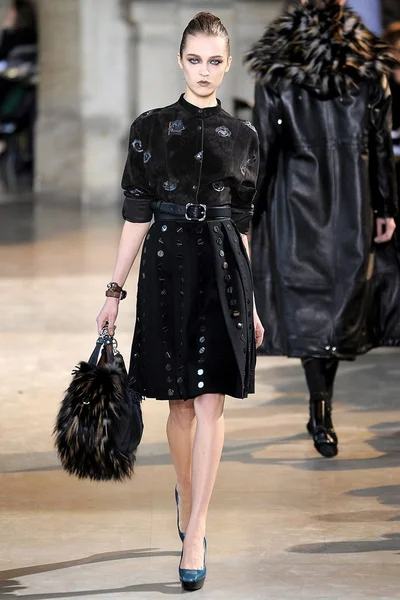 Look 20